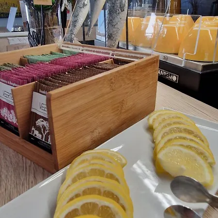 리조트 5 Zmyslow Akademia Wypoczynku 3*