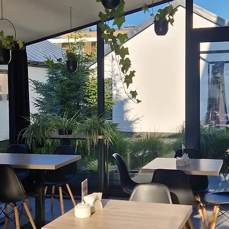 리조트 5 Zmyslow Akademia Wypoczynku