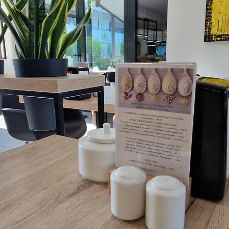 5 Zmyslow Akademia Wypoczynku 리조트 3*